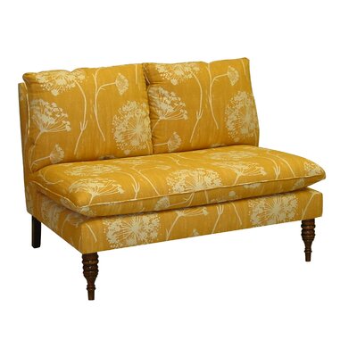 Skyline Furniture Settee with Queen Anne Lace Style in Butterscotch