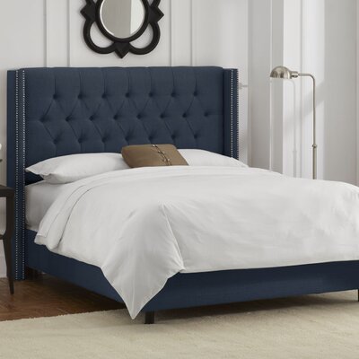 Tufted Wingback Bed Size: Queen, Color: Navy