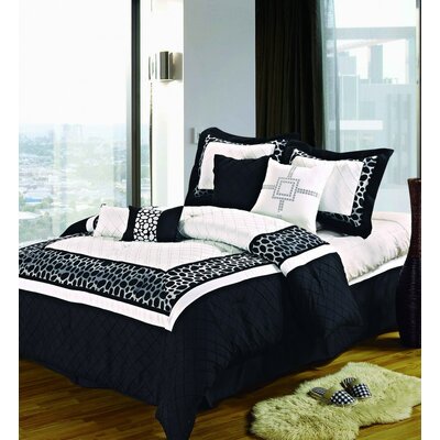 Animal Print Comforter Set Size: King, Color: Black