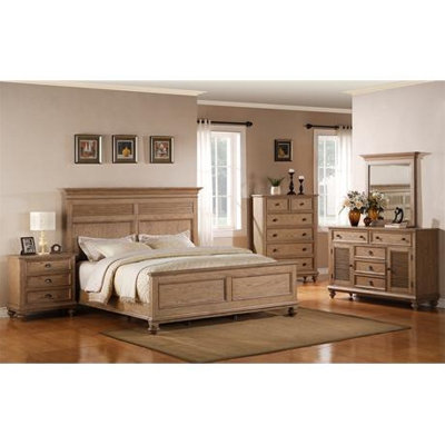 Coventry Panel / Shutter Headboard in Weathered Driftwood Size: King