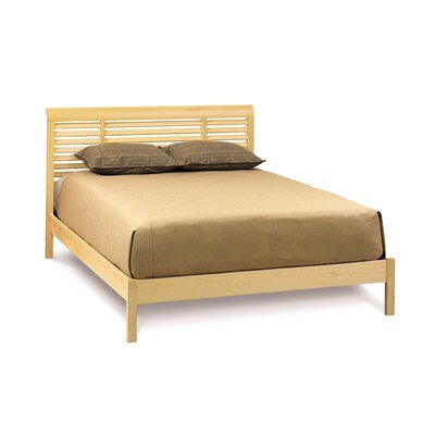 Harbor Island Bed with Low Footboard Finish: White Maple, Size: Queen
