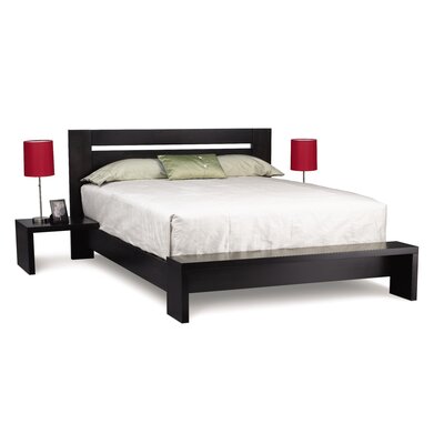Horizon Bed with Bench Footboard Finish: White Maple, Size: Cal King