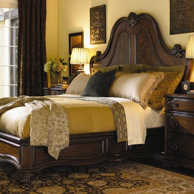 Grand Salon Bed in Rich Russet Brown