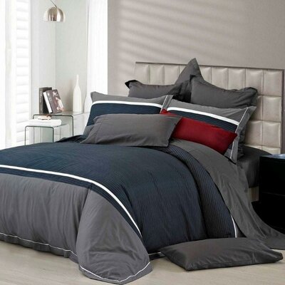Stateroom Duvet Cover and Sham Set Size: Double
