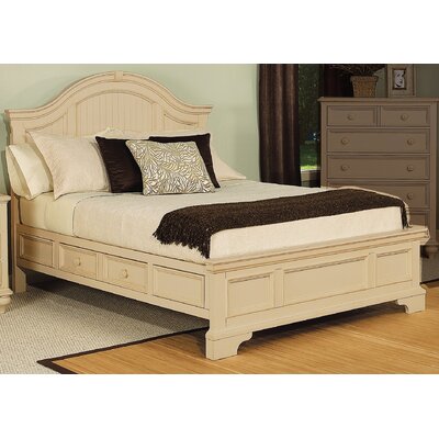 Hadley Pointe Panel Bed in Antique Parchment Size: Twin