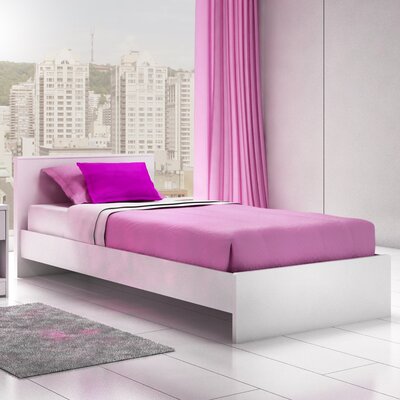 Stellar Home Furniture Eva Twin Platform Bed