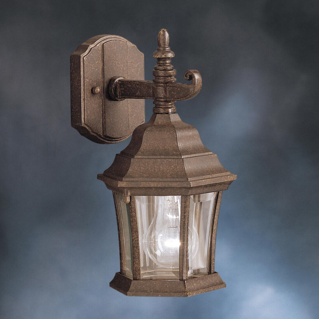 Astoria Grand Connan 1-Light Outdoor Wall Lantern